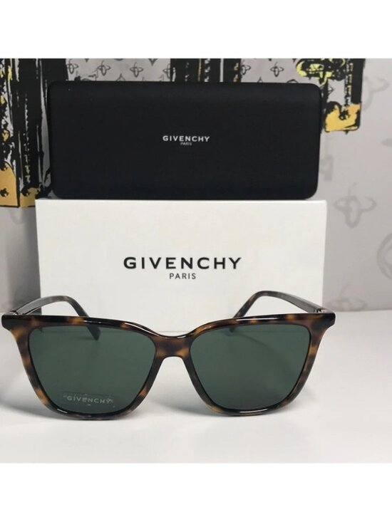 New Authentic Givenchy Tortoise Shell Sunglasses with Green Lenses GV7160/s main image 2